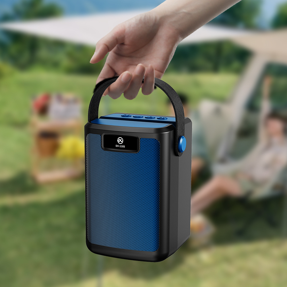 The 2025 new Bluetooth mini speaker, outdoor high-volume portable card-inserting music player, hand-held audio system pic 3