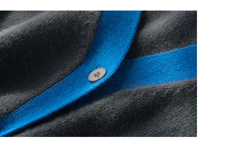 A stylish V-neck contrasting color wool cardigan with a simple and loose, fashionable knitted jacket for women in the autumn of 2024 pic 14