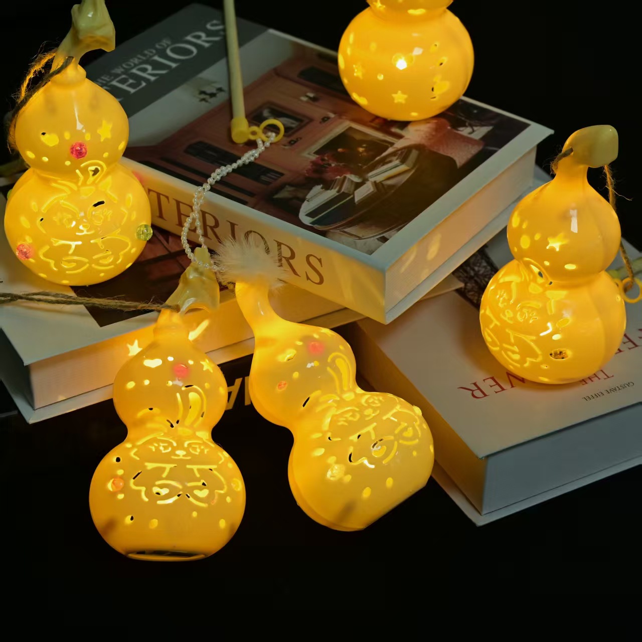 新款儿童手提发光葫芦灯笼 镂空发光 节日活动装饰礼品批发详情6