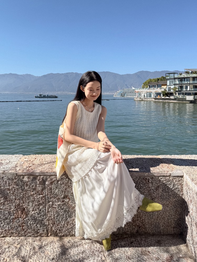 春上新 DIGM名媛千金重工钉珠镂空拼接背心裙长裙连衣裙女27122详情15