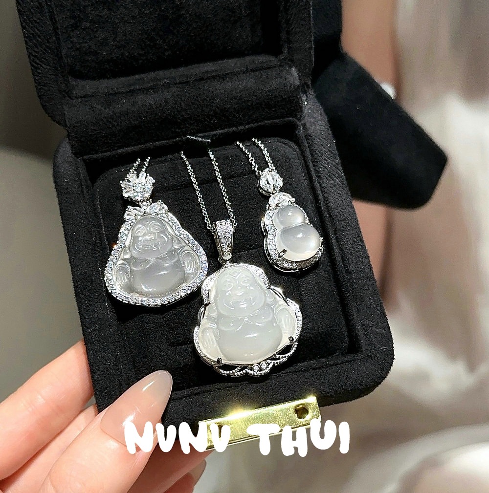 Lychee frozen white chalcedony gourd gemstone pendant necklace, water and water beautiful concubine smiling chalcedony Buddha necklace pic 5