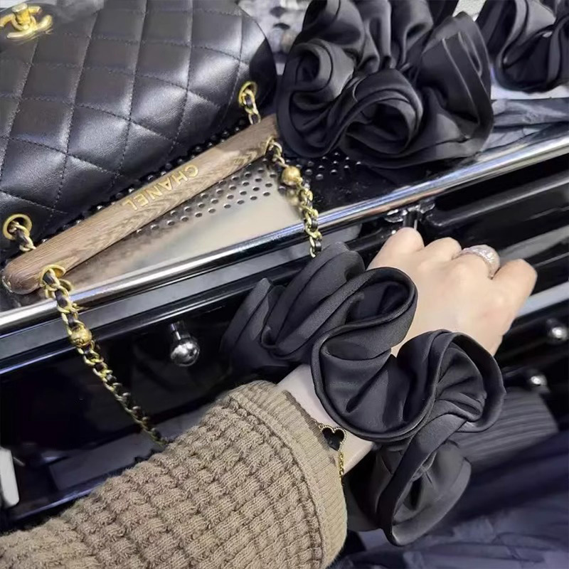 2025新款网红黑色缎面大肠发圈女头绳丸子头扎发饰头花发饰品详情3