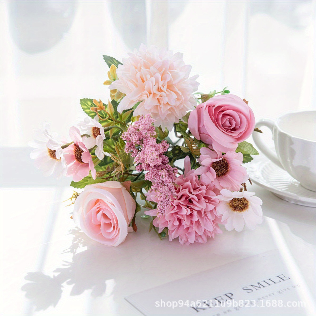 欧式7叉绣球手捧玫瑰仿真玫瑰花束仿真花婚礼新娘手捧花搭配客厅详情5