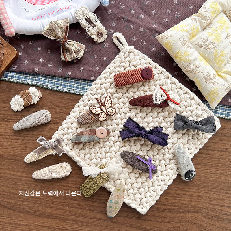 新款韩版布艺格纹蝴蝶结蕾丝纽扣发夹甜美儿童百搭发夹侧边夹发饰详情7