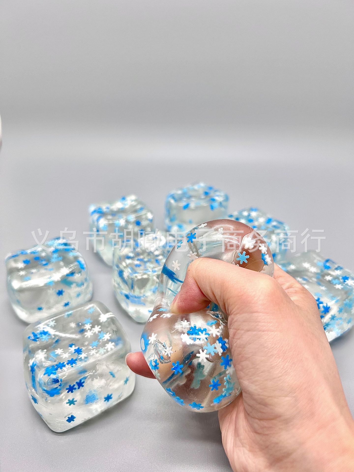 水立方方形雪花麦芽糖捏捏乐解压玩具慢回弹创意手捏大方块解压详情13