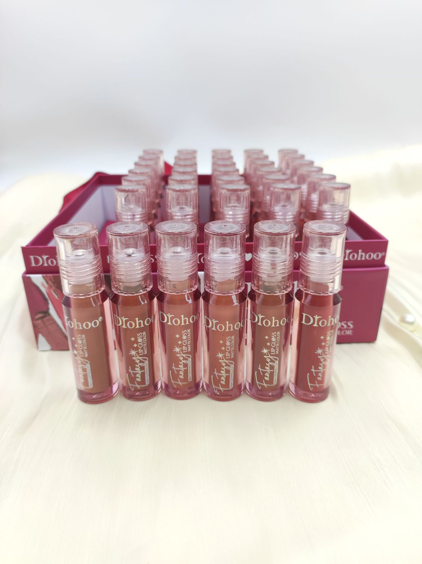 DROHOO外贸彩妆哑光丝带礼盒不沾杯唇彩跨境货源头工厂定制代加工详情6