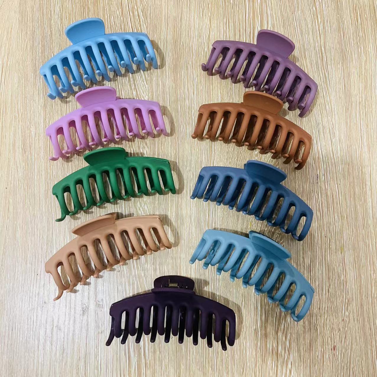 【 Zone 1-5 】 No. 194 / Matte keel gripper 12/ Pack 1200/ box Korean ins Large Gripper Elegant Style Hair Clip Simple Hair clip Hair clip Women Semi-tied Hair matte Gripper wholesale pic 2