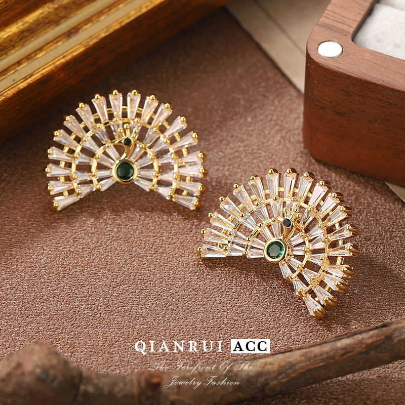 Wholesale of the new versatile Peacock Sping-out stud earrings with micro-inlaid zircon gold light luxury high-quality S925 silver needle stud earrings pic 18