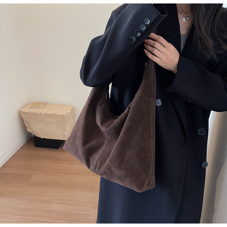 Retro matte tote bag, autumn and winter bag, commuter underarm bag, large-capacity single-shoulder tote bag, simple single-shoulder bag for women pic 43