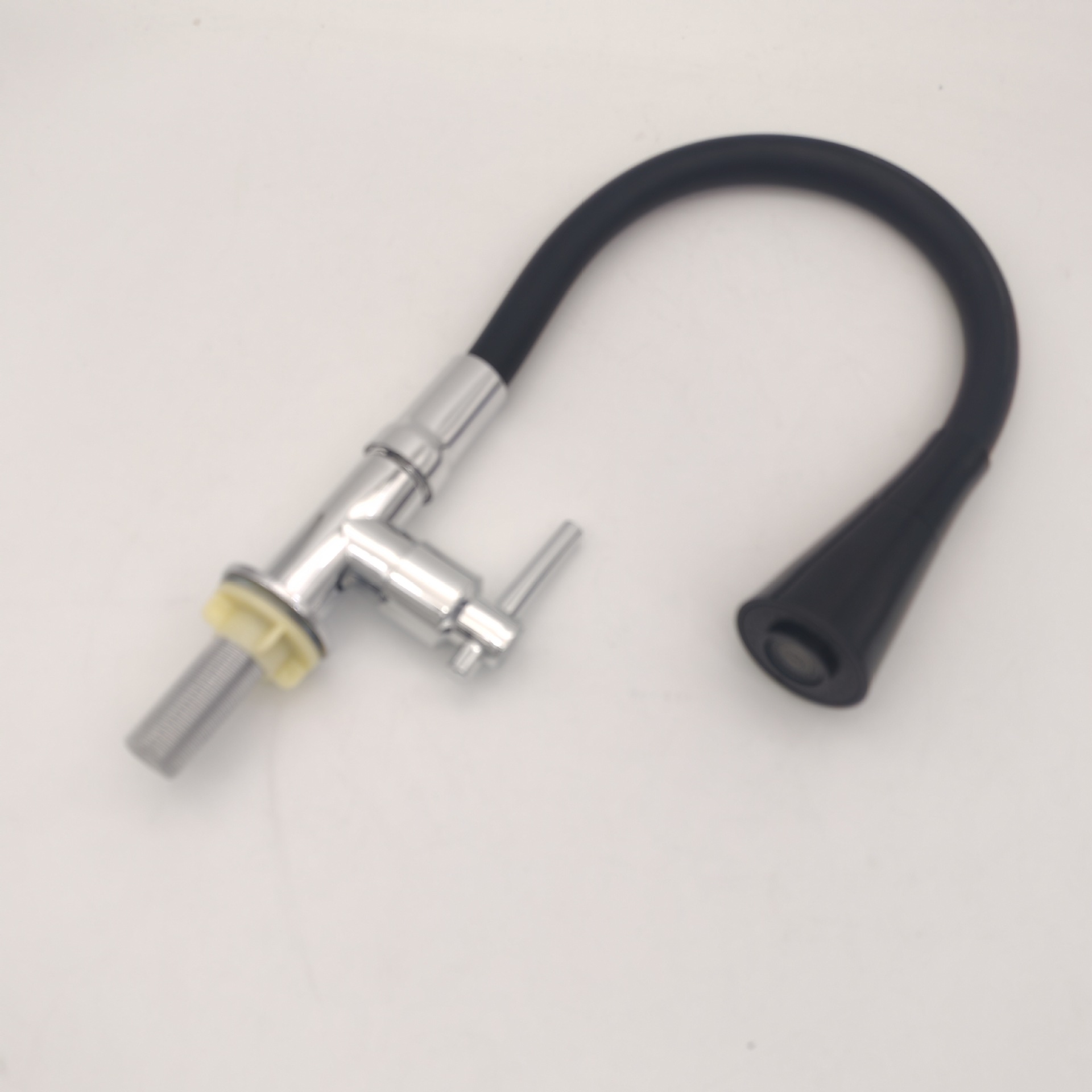 出口东南亚跨境款 ABS塑料立式彩管万向龙头 厨房单冷菜盆龙头详情12