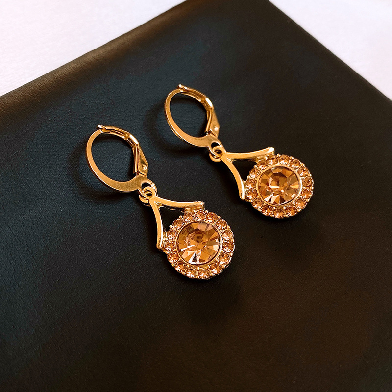 时尚镶钻樱桃果实圆形花朵耳环小众设计感耳扣轻奢高级感耳饰批发详情9