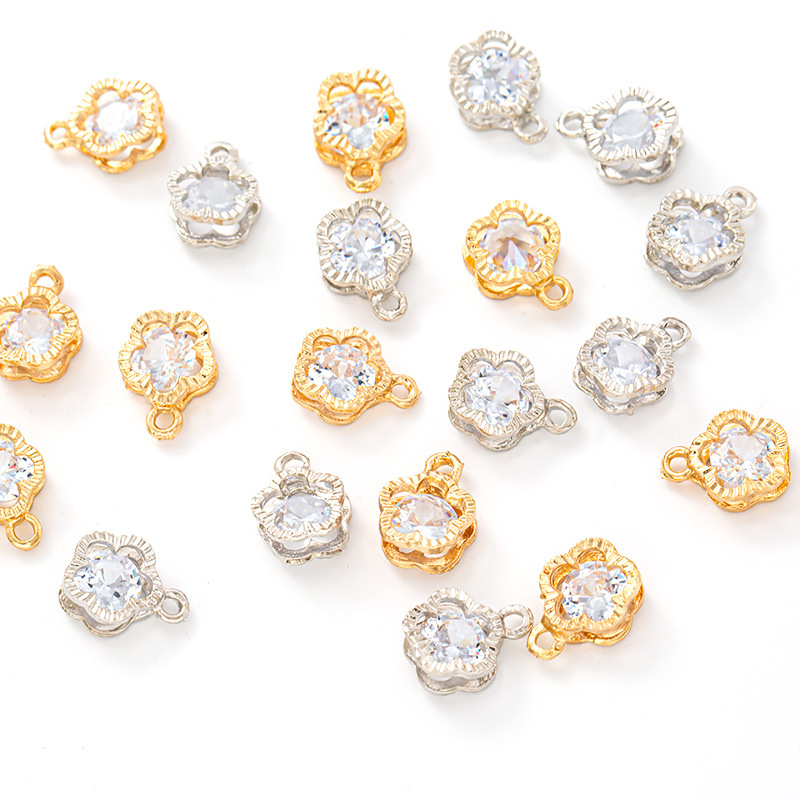 时尚精致锆石挂件 DIY发饰鞋服配件 厂家直销批发 饰品配件 个性潮流装饰品 独特设计风格详情4