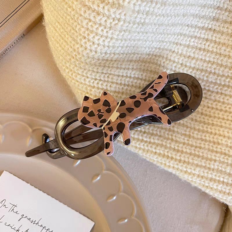 Elegant one-line hair clip, twist clip at the back of the head, 2025 new style, light luxury and high-end style, updo, grab clip, duckbill clip headwear pic 44