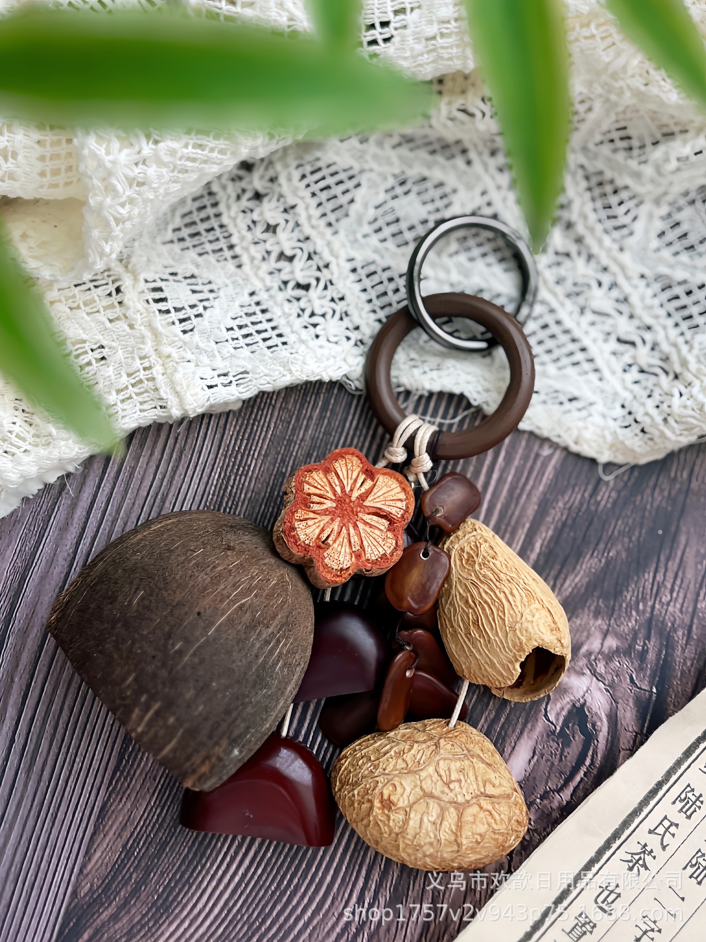 天然印尼果壳铃手摇铃手链音乐打击伴奏音疗瑜伽冥想铃野果壳风铃详情9