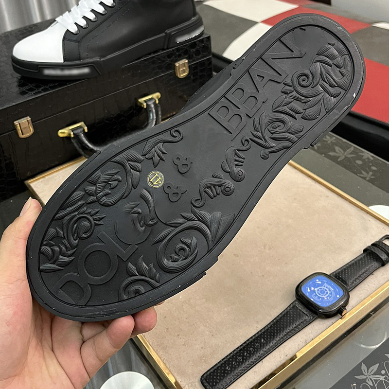 Breathable board shoes for men, light luxury and high-end feel, versatile cowhide outdoor casual shoes, European station, soft-soled, durable and trendy single shoes pic 4