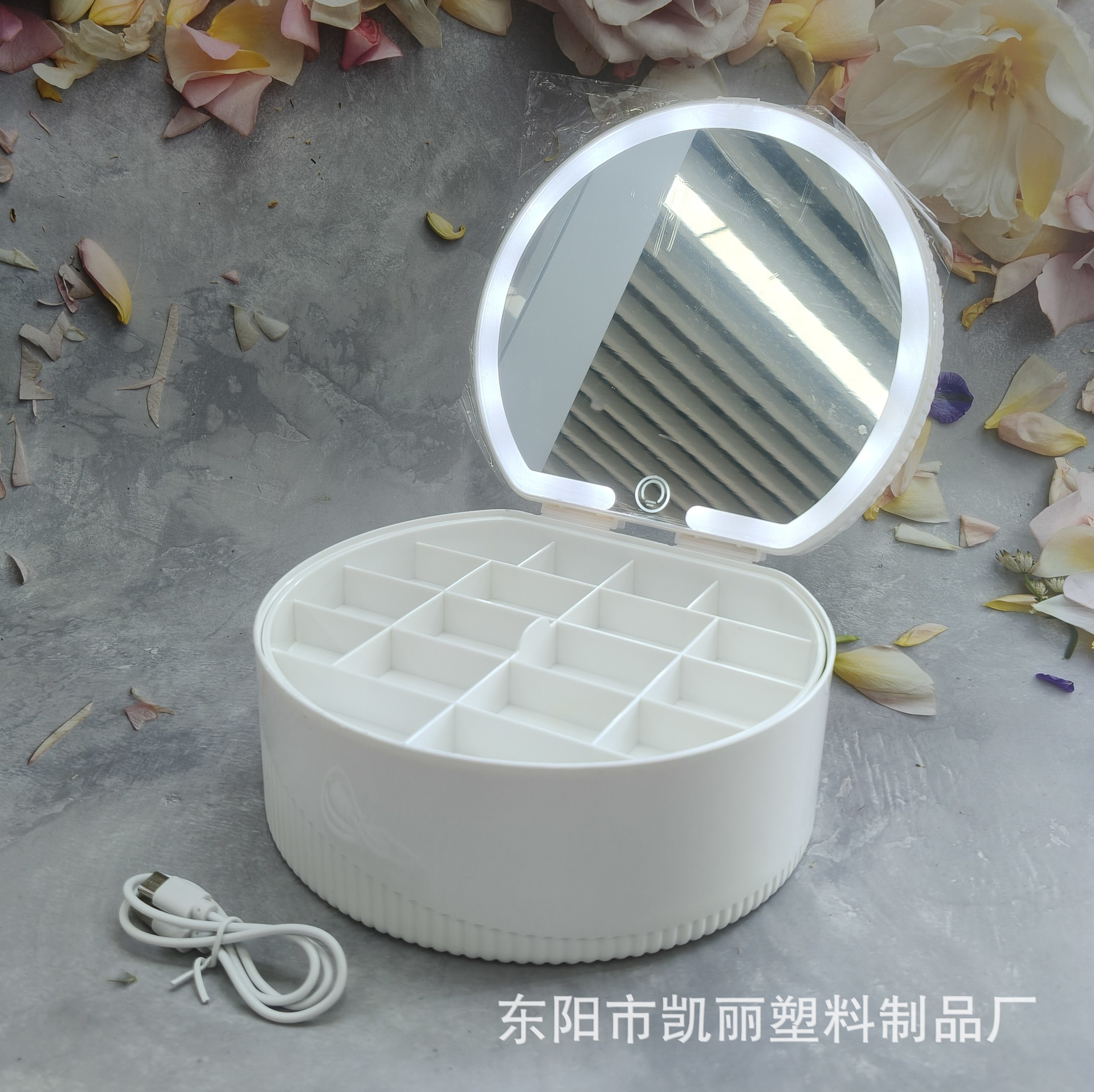 批发折叠镜便携LED随身镜塑料方形圆形塑料收纳灯镜三色灯镜子详情24