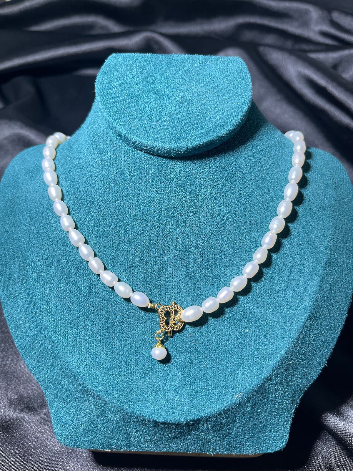 Rice grain pearl freshwater pearl necklace for women, oval shape, spring and summer style, niche design sense, collarbone chain, simple necklace, forest style pic 2