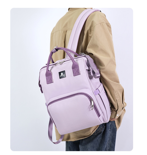 新款妈咪包多功能轻便百搭双肩包带娃外出大容量母婴包孕妈待产包详情31