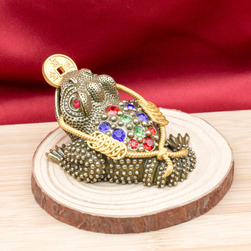 三足金蟾彩钻镂空沙金金蟾摆件客厅茶宠开业礼品家居创意小摆国潮详情5