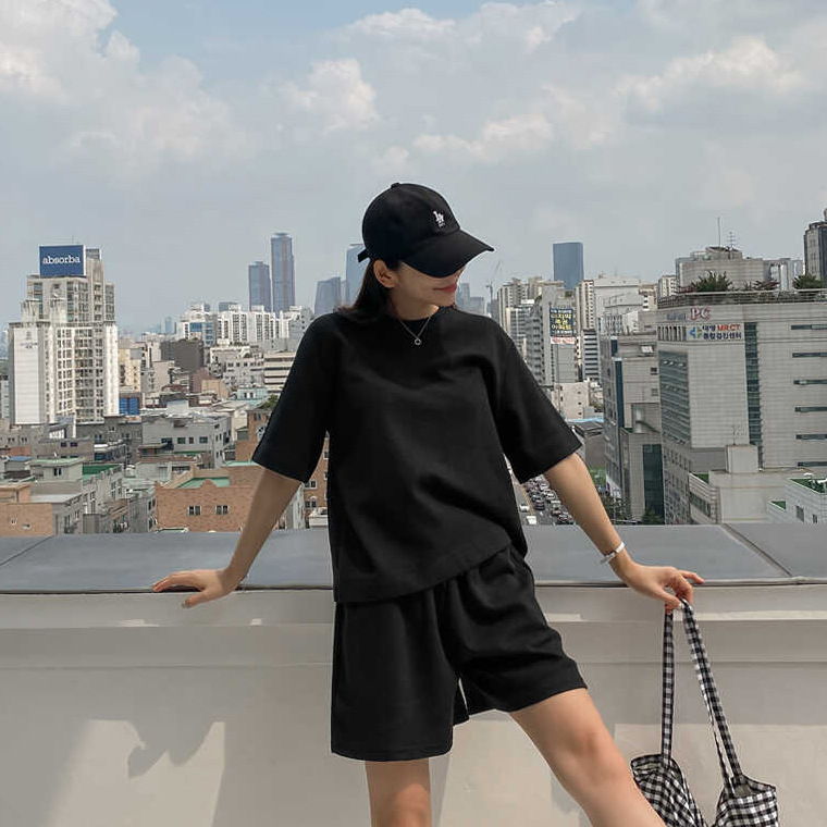 Wholesale set of high-quality Minnie cotton 2023 new summer fashion sportswear, short sleeves and shorts, Korean style two-piece set pic 20