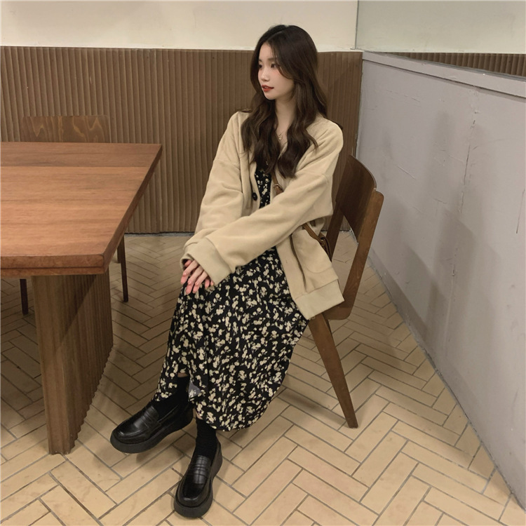 温柔风碎花V领连衣裙女春夏2025新款长款过膝高腰气质长袖A字裙子详情6
