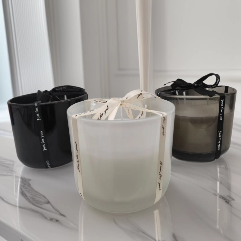 工厂优惠供应香氛蜡烛跨境产品外贸热卖款香薰蜡烛candle持久留香蜡烛详情2