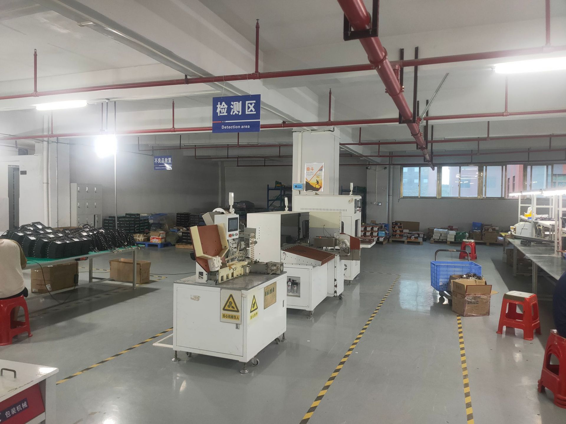 2025 New cross-border high-power light-controlled outdoor solar floodlight for street vending, LED lighting solar lamp pic 10