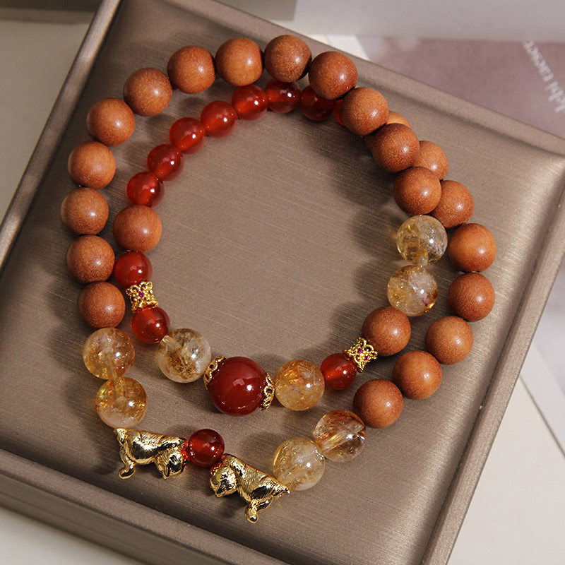 Natural red agate and agarwood double-ring bracelet for women, light luxury, niche and high-end feel, yellow tower crystal wealth attraction cat bracelet pic 6