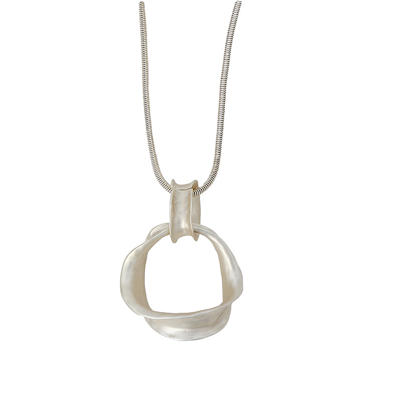 亚马逊爆款项链欧美大气双环复古蛇骨链圆形轻奢女士合金毛衣链详情4