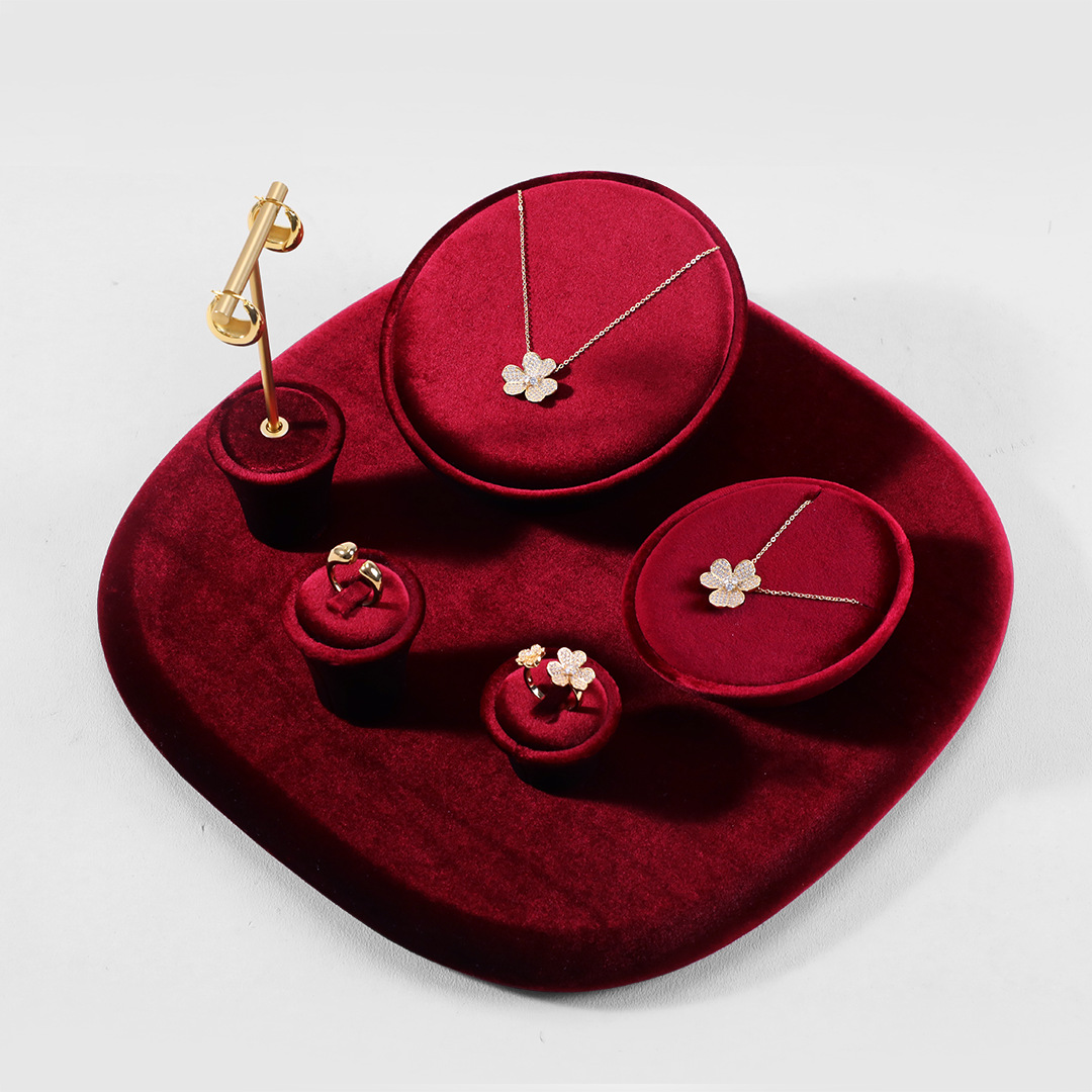 高端丝绒黄金珠宝首饰展示道具戒指项链手镯饰品展示架红色可定制详情9