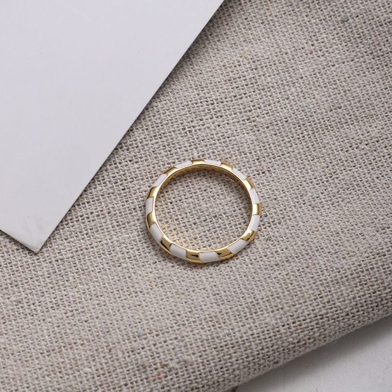 C形珐琅圈圈拼接耳环女法式轻奢小众设计感复古气质银针撞色耳圈详情14