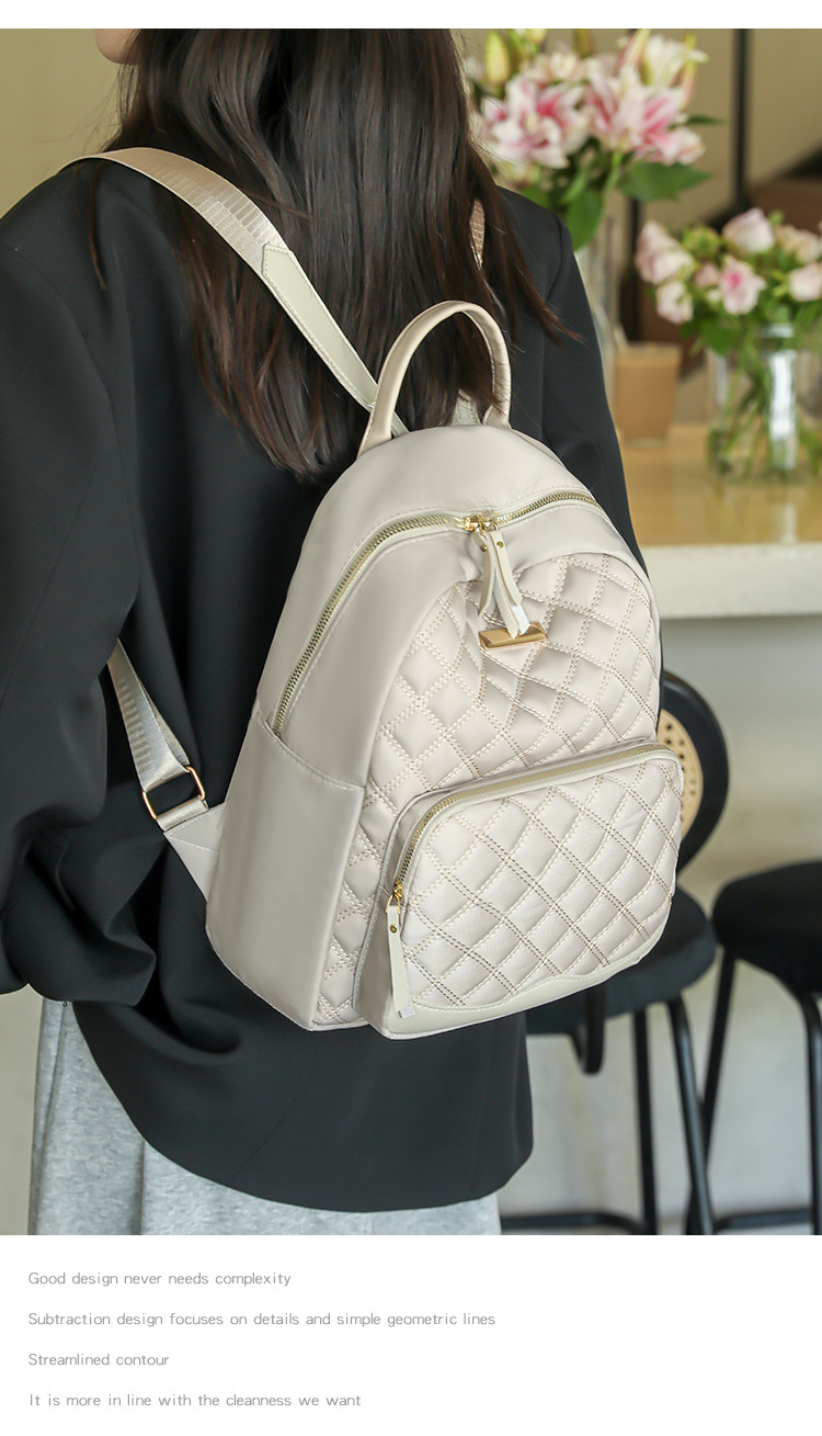 2024跨境新款时尚牛津布双肩背包高级感休闲百搭旅行女士背包书包详情21