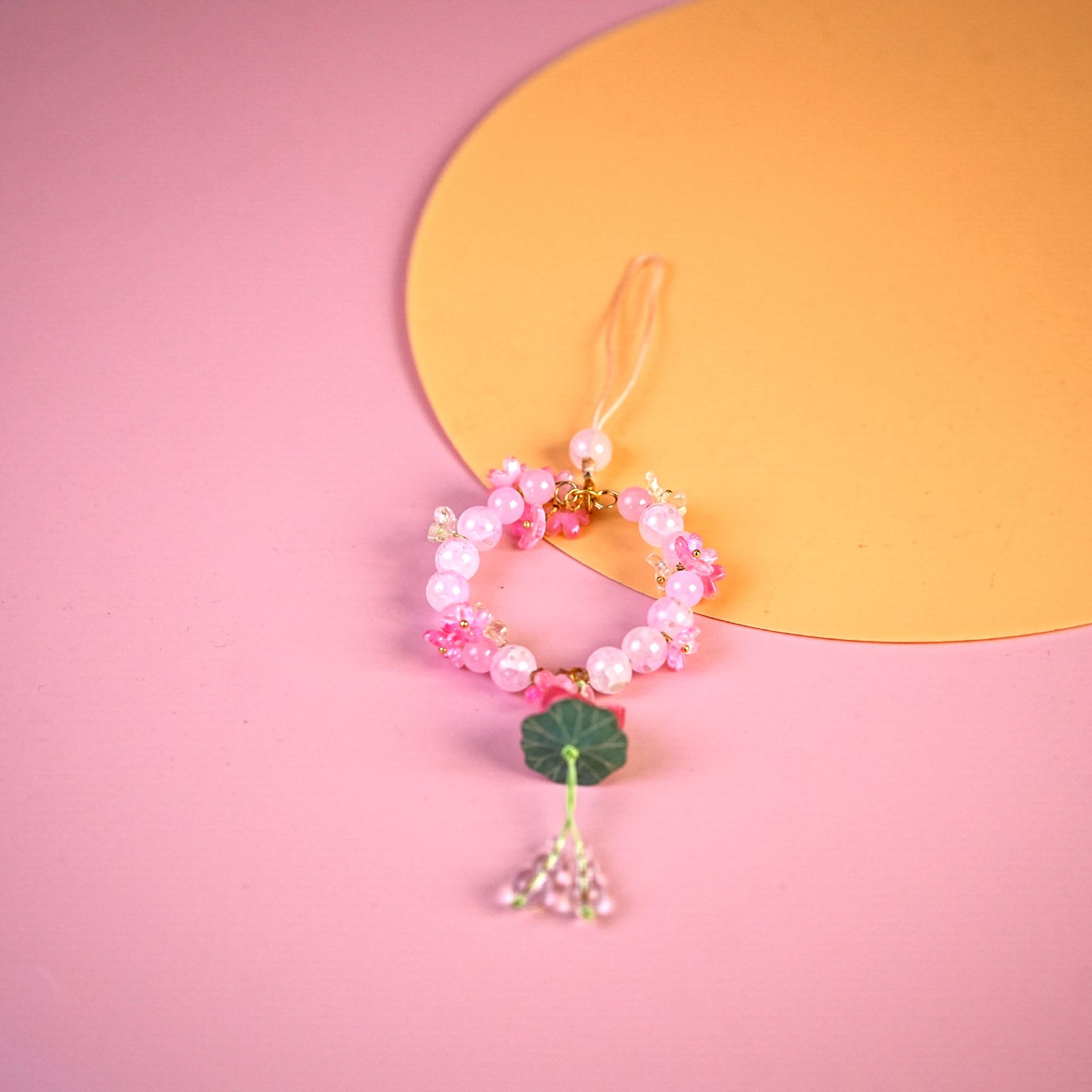 新款原创好运连连粉荷花汽车内饰挂件复古轻奢粉水晶琉璃饰品配件详情1