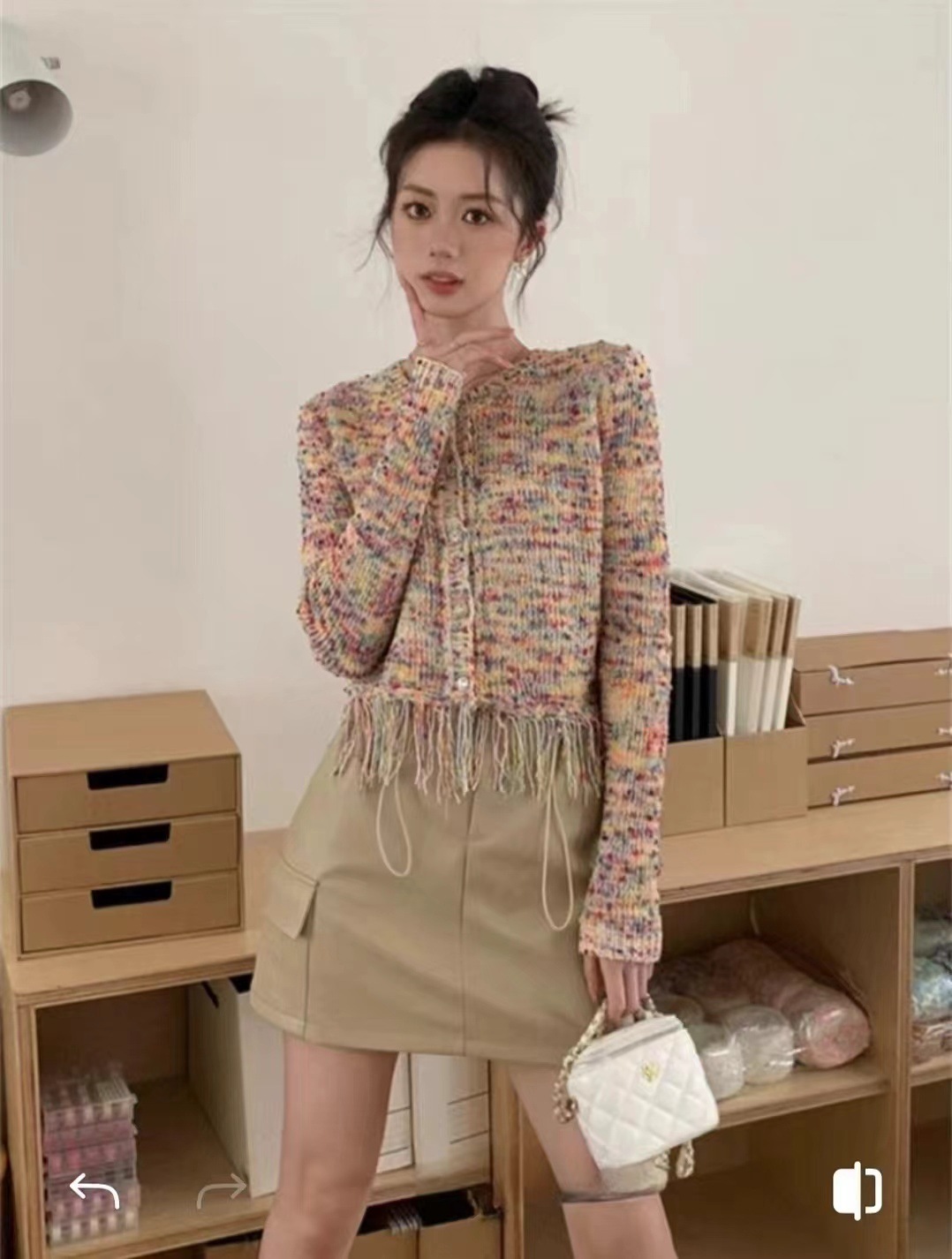 Early autumn 2024 new Rainbow Gentle Chanel stylish Su sweater jacket, loose and laid-back style knitted cardigan for outerwear pic 3