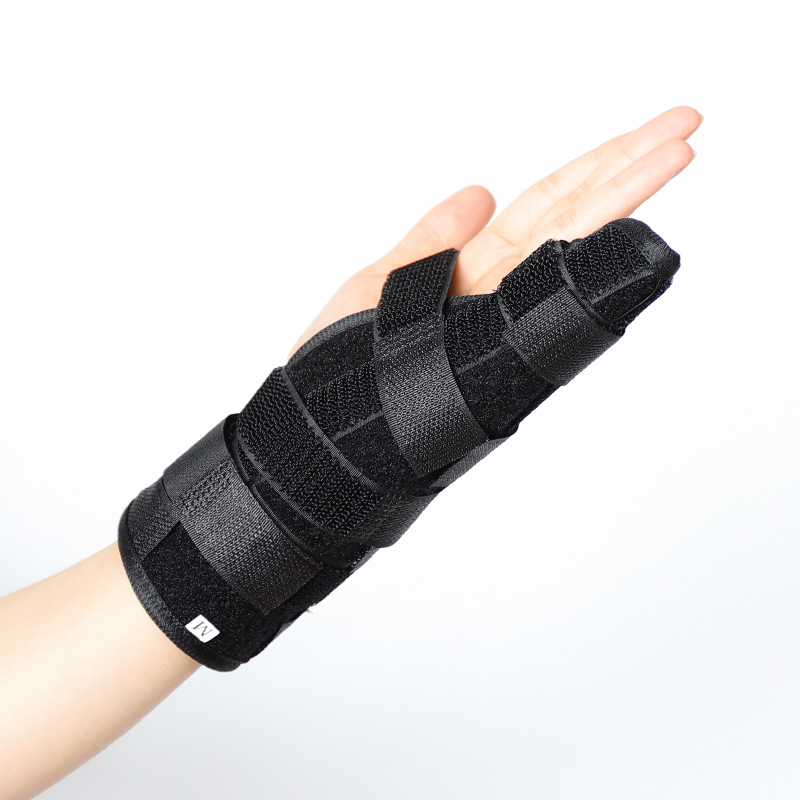 The new cross-border hand protection aluminum strip supports the movement fixation clamp, finger cots and Velcro, which are adjustable and breathable pic 4