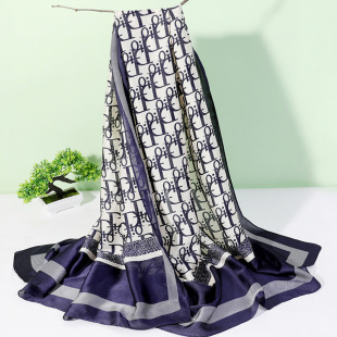 Yunnan Chinese style embroidery scarf for women autumn and winter, ethnic style cashmere Suzhou embroidery thickened warm shawl, dual-purpose pic 6