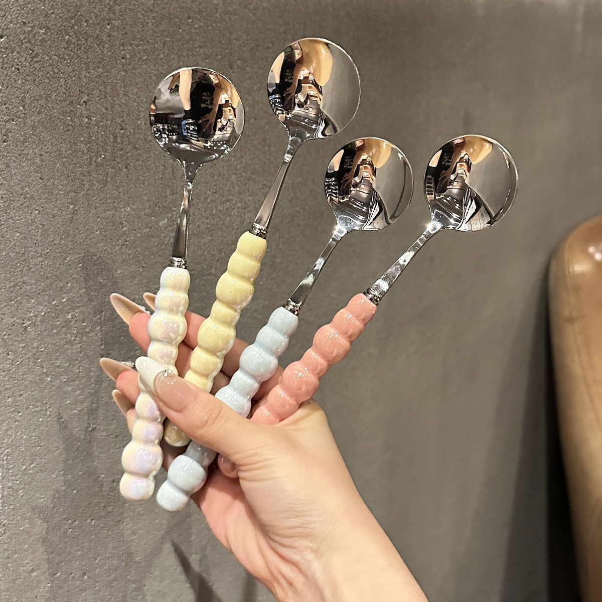 新款珍珠不锈钢勺子陶瓷柄少女心吃饭勺汤勺圆勺可爱勺子ins创意详情7