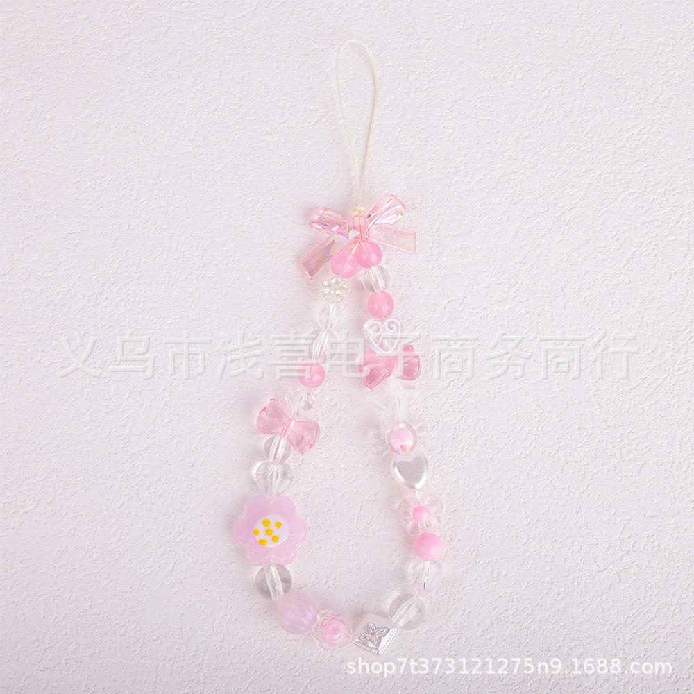 A popular online influencer live-streamed a new style of strawberry mobile phone chain, heart-shaped beaded mobile phone chain and hand-painted beaded mobile phone chain pic 9