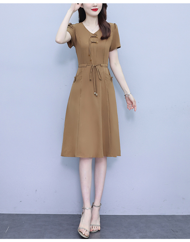 新中式V领连衣裙女2024夏季新款气质中长款收腰显瘦中年妈妈裙子详情26