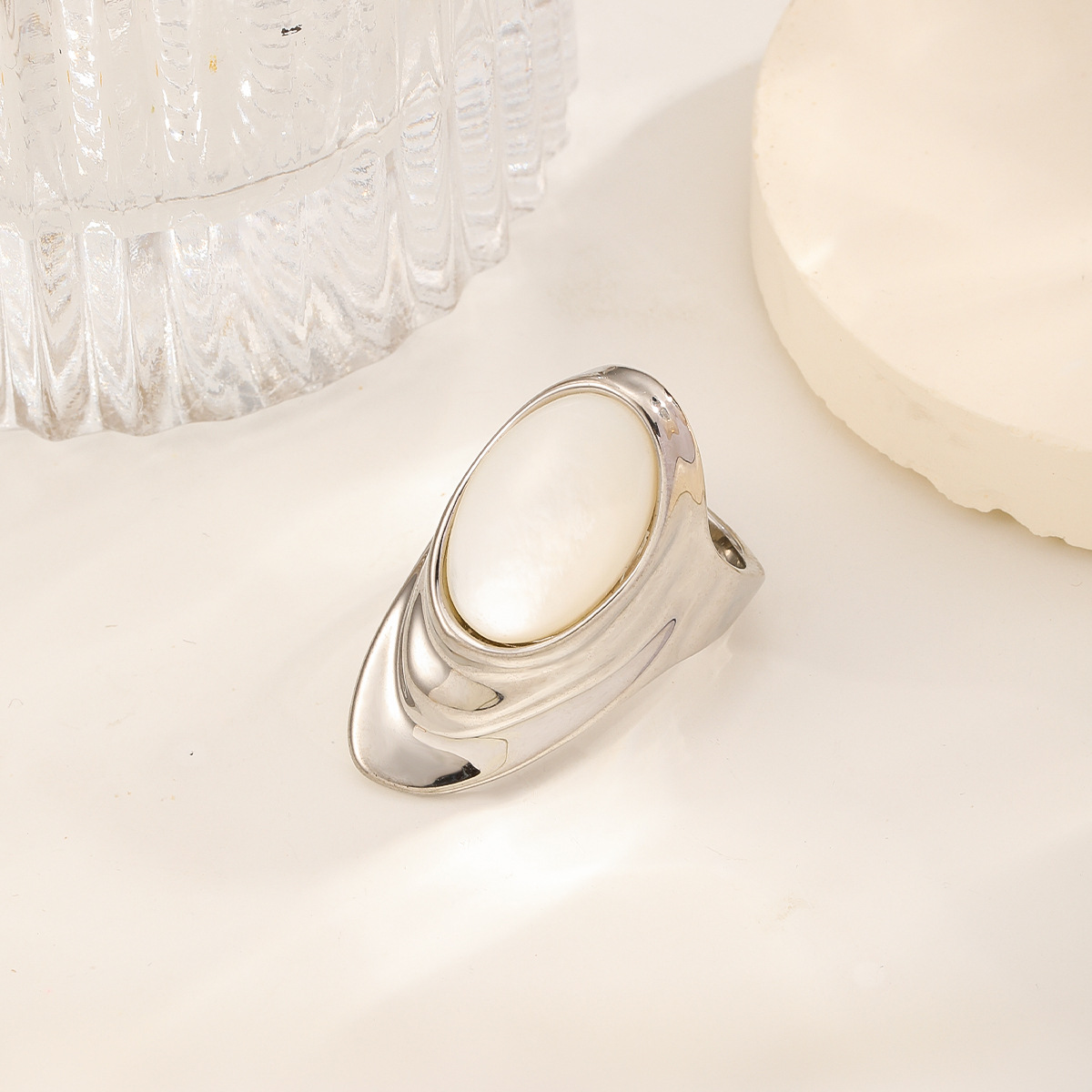 娜莎跨境专供铜镀18K真金镶嵌鲍鱼贝手饰戒指小众高级感夸张戒指详情10