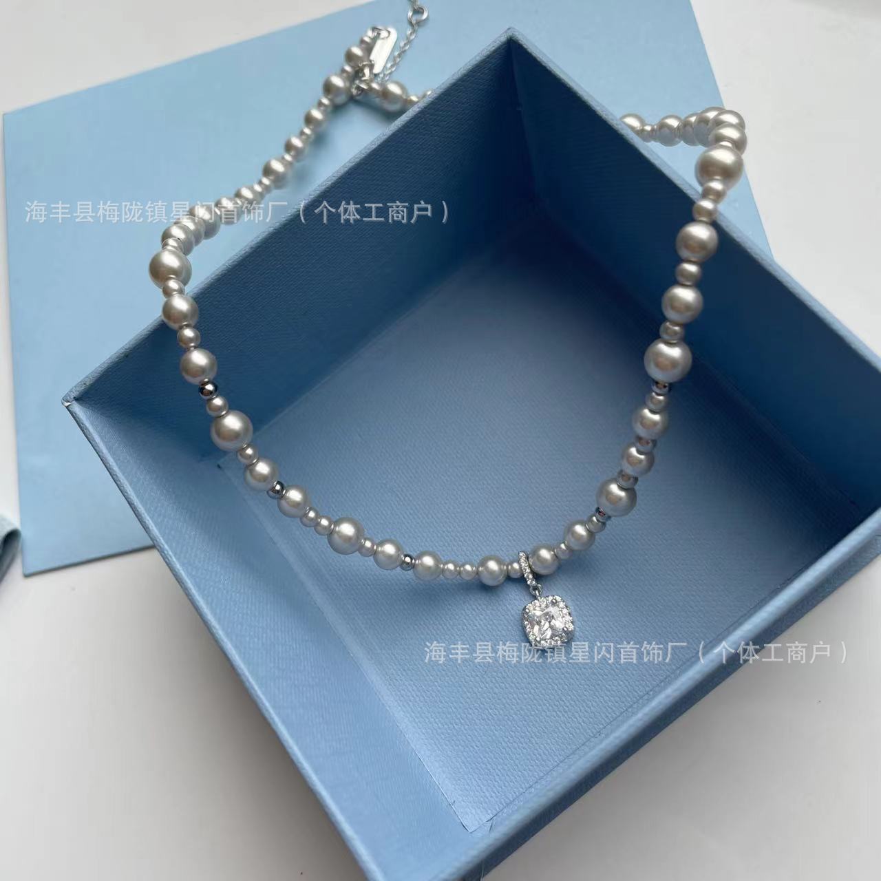 HEFANG何方气泡方糖项链简约气质轻奢优雅珍珠锁骨链高版精工详情5