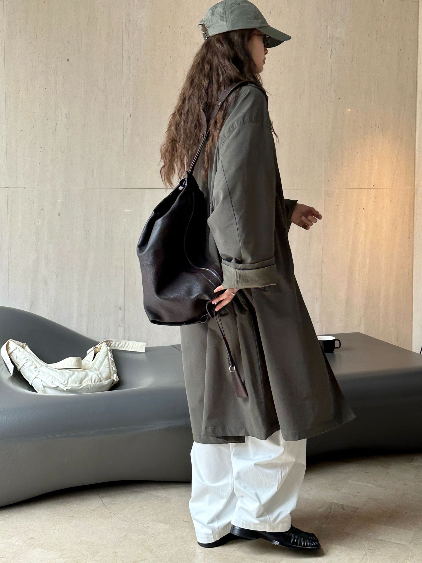 The new autumn Japanese-style outdoor street casual hooded silhouette windbreaker is a slimming and windproof long coat for women pic 22