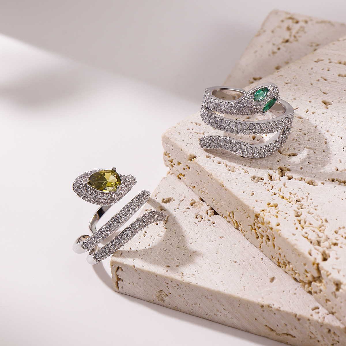 新款蛇形戒指多层灵蛇指环微镶锆石满钻开口可调节食指戒女宝石详情3