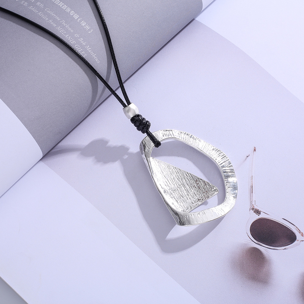 跨境专供长链时尚饰品爆款ins风合金拉丝复古简约项链吊坠毛衣链详情7