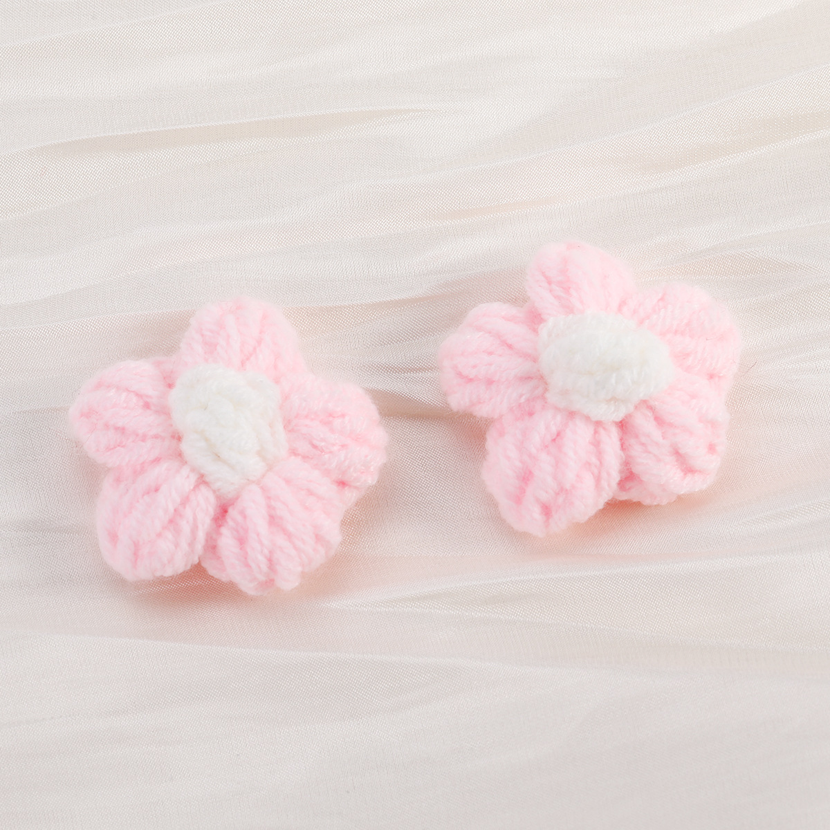 Cute handmade choux pastry, cotton, wool, thread, flower diy accessories, corsages, clothing accessories, bag pendants materials pic 18