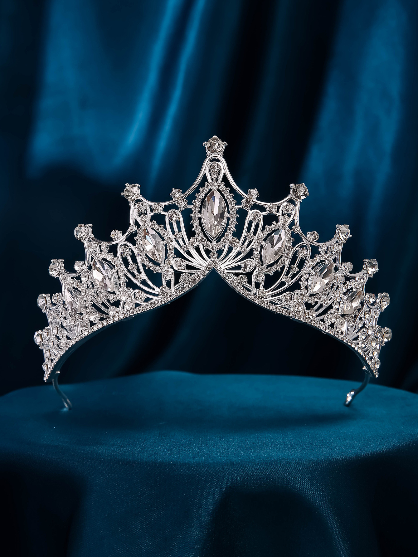 Nuevo estilo nupcial coronas coreanas blanco strass hecho a mano tocados vestidos de novia accesorios de fotografía vestidos de boda accesorios para el cabello pic 11