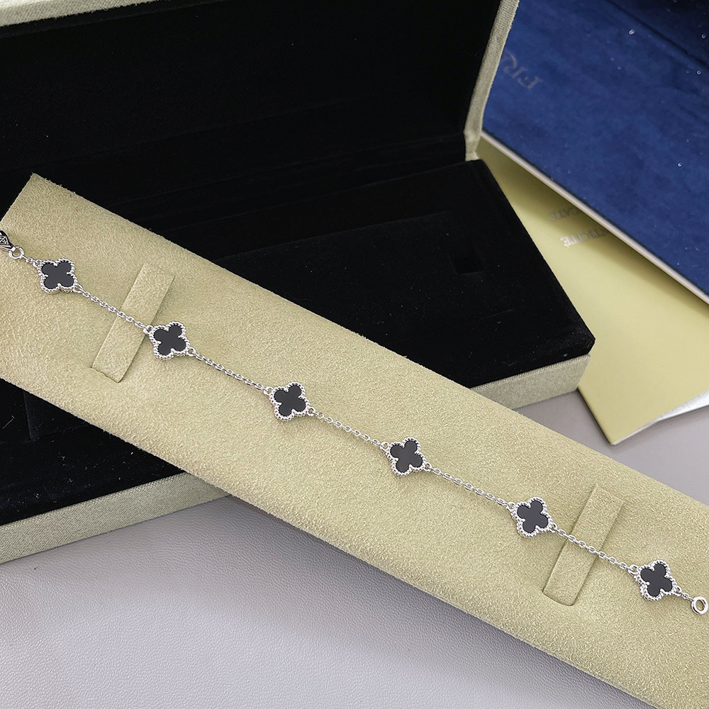 v金高版本厚镀18k金迷你五花六花四叶草手链不掉色高级感红玛瑙详情53