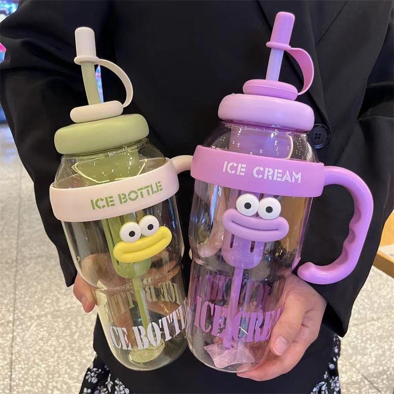 New large-capacity 2025 ice cup, high appearance level, large-mouth cup for girls, convenient with straw, tea strainer, flower tea, plastic cup pic 2