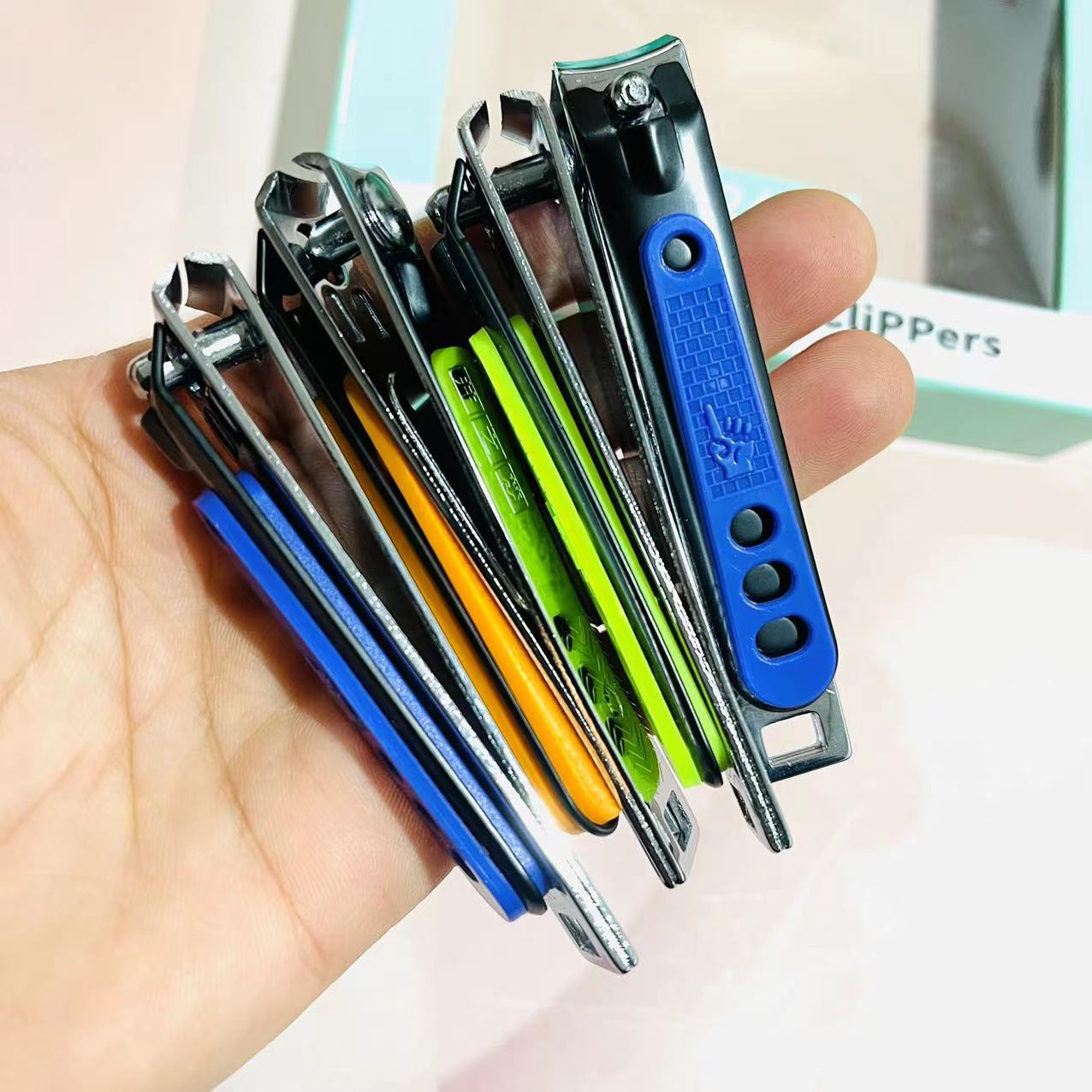 【 Office 】T6525 nail clippers 24 per box 960 per piece T6525 nail clippers Large nail clippers Nail clippers Nail clippers Flat nail clippers 2 yuan supply pic 2