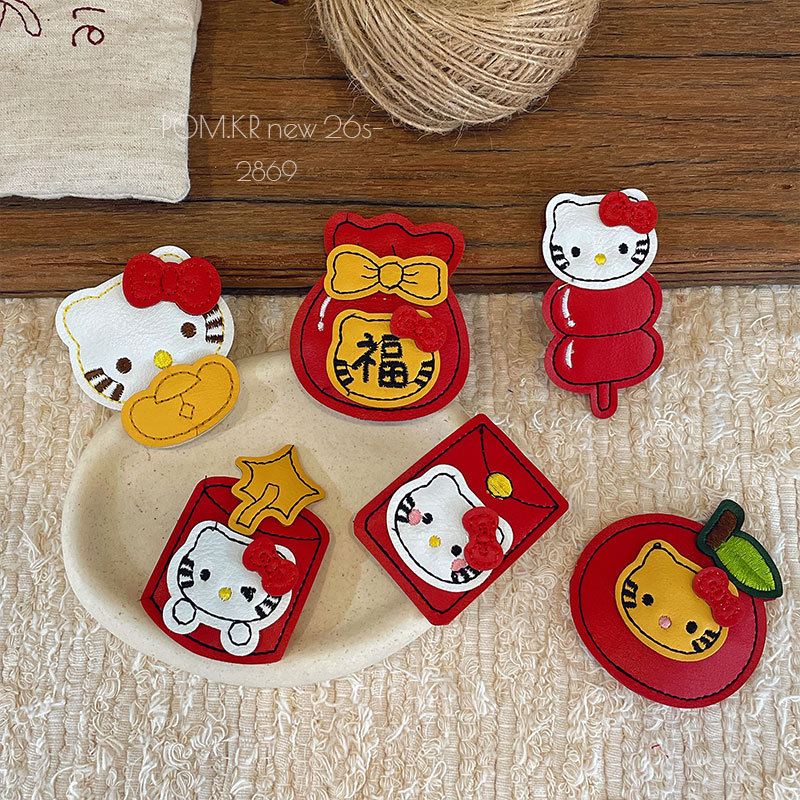 Hello Kitty主题装饰品招财猫前台摆件招财猫笔记本礼盒定制马上发财乔迁祝福礼品详情3